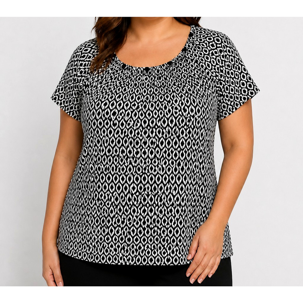 JMS Just My Size T-shirt Top Womens 1X Black White Pom Pom Short Sleeves Geo